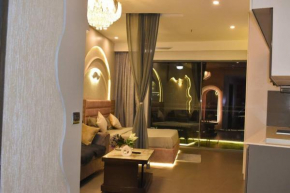 Welcome to our Elegant retreat 42nd floor